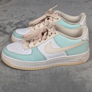 Nike Air Force 1 GS Emerald Rise Guava Ice‎ Sneakers Kids 5Y